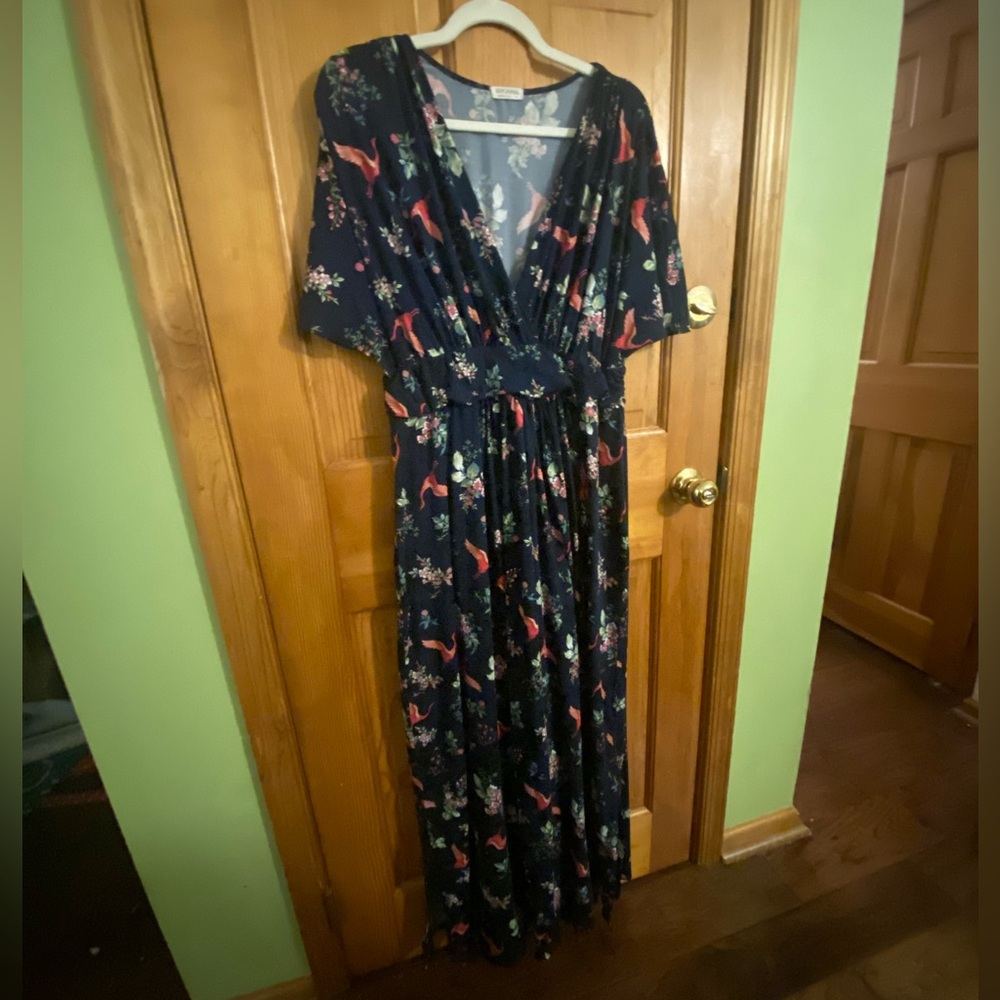 Kiyonna Navy Floral Maxi Dress